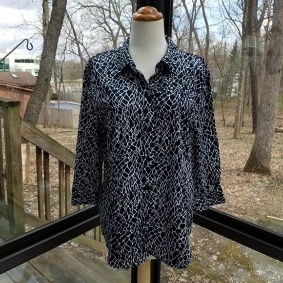 Chico’s black & white button down shirt L - Picture 1 of 2